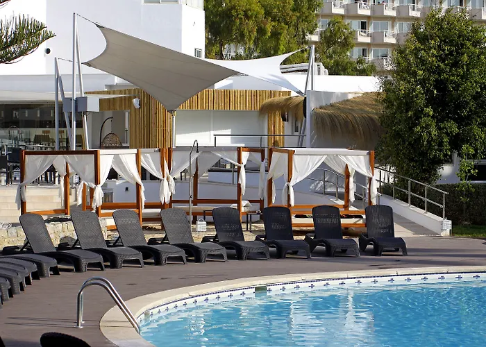 Bg Pamplona Hotel 4*