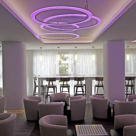 Bg Pamplona Готель 4*