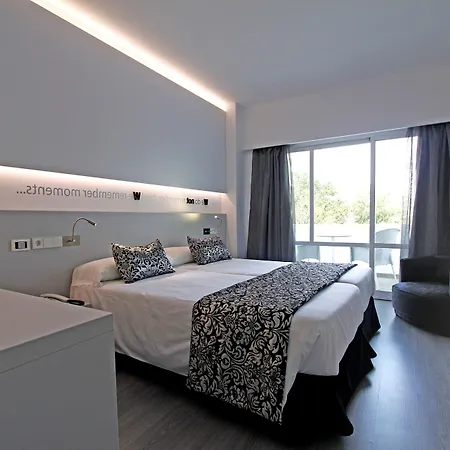 Hotel Bg Pamplona 4*