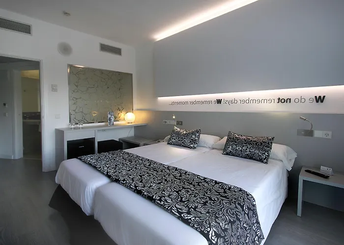 Bg Pamplona Hotel 4*