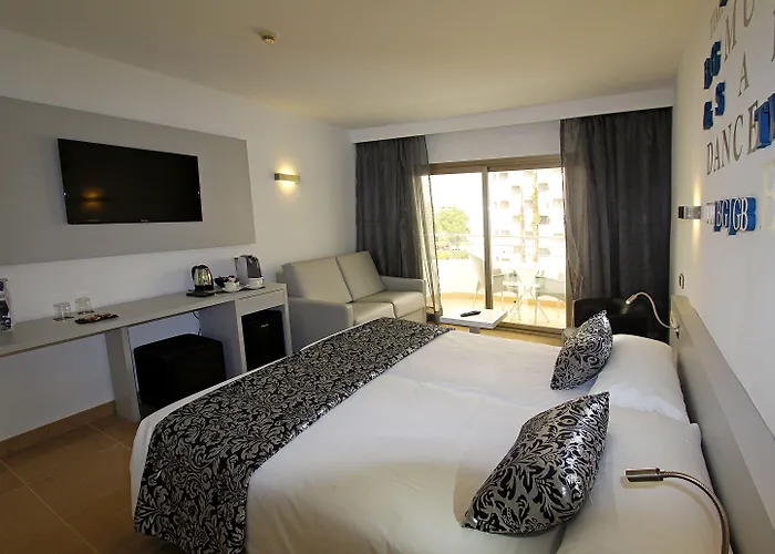 Szálloda Bg Pamplona 4*